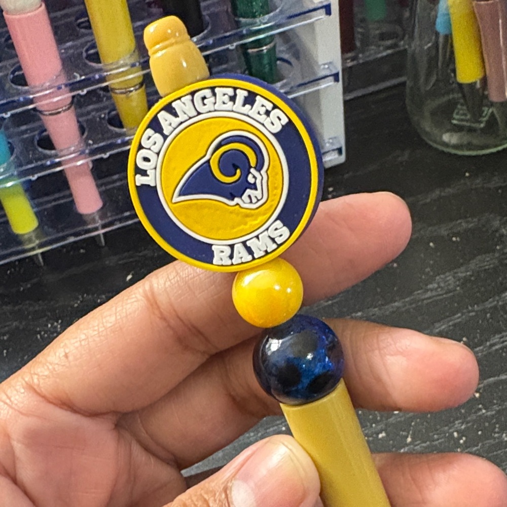 Los Angeles Rams Beaded Pen - Picture 5 of 5